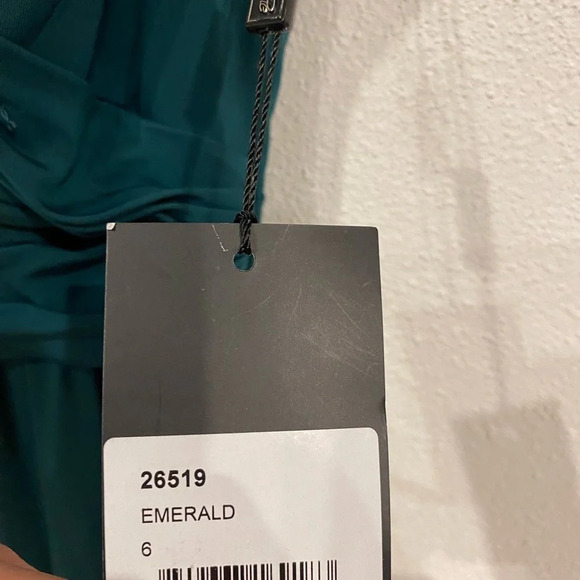 NWT La Femme Ruched Jersey Column Gown Size 6 - Picture 3 of 5